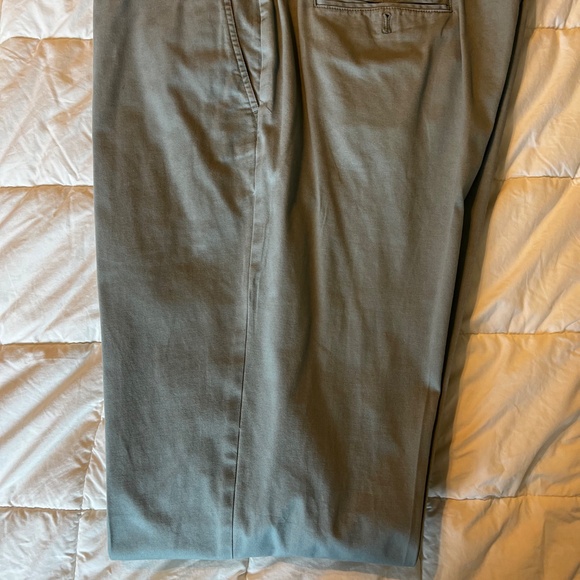 Vinyard Vines - Picture 3 of 3